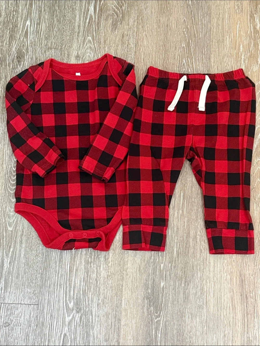 babyGap Baby Boy Winter Buffalo Plaid Moose Bear Pants Outfits Bundle Lot 6-12M
